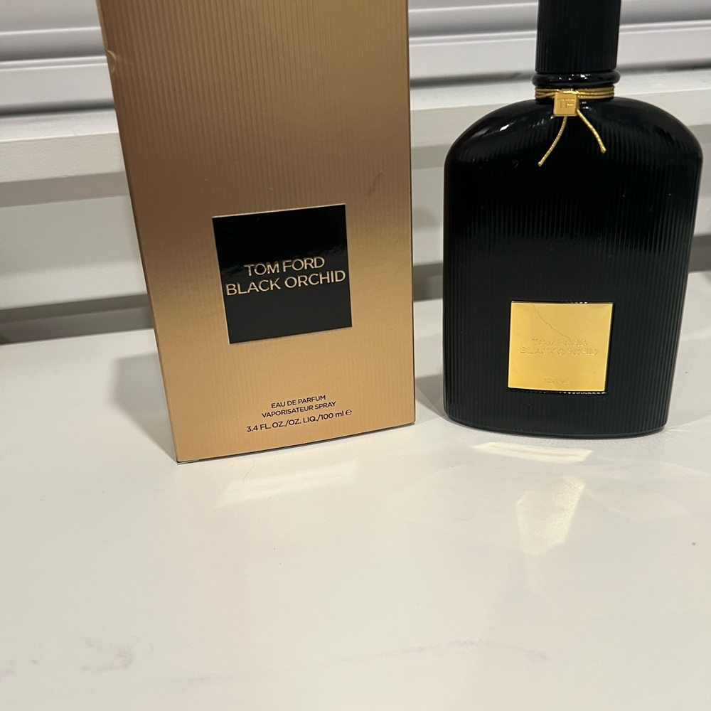 Tom Ford Black Orchid Gold and Black Bottle